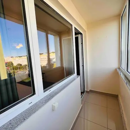 דירה Royal Luxury Flat With 2 Bdr & 2 Balconies